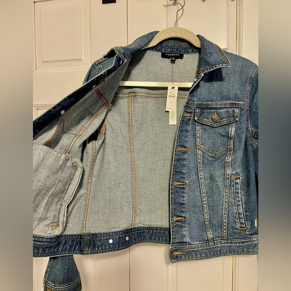 Talbots Women’s Denim Jean Jacket Size Small NWT - Picture 4 of 9